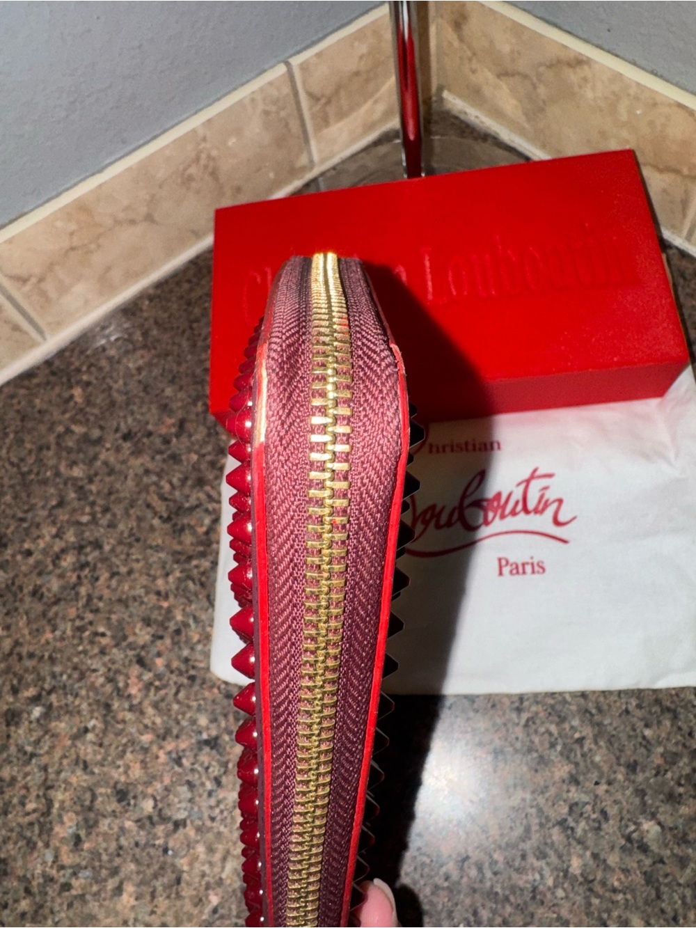 Christian Louboutin "Panettone" long zip-around wallet calf skin leather. Euc - Picture 15 of 16